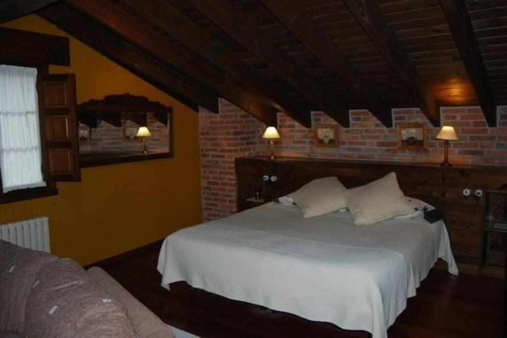 La Regenta Picos De Europa Villa Poo  Exterior photo